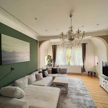 Forest In Apartament *